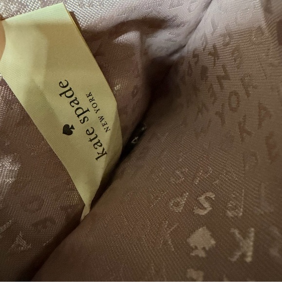 Stack - 2 Kate Spade wallets - Picture 8 of 14